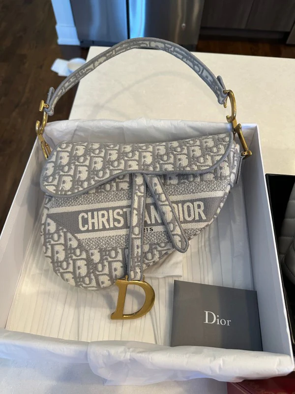 Dior premium handbags - Image 3