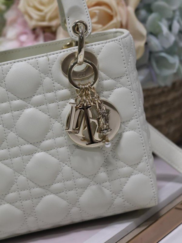 Dior premium handbags - Image 5