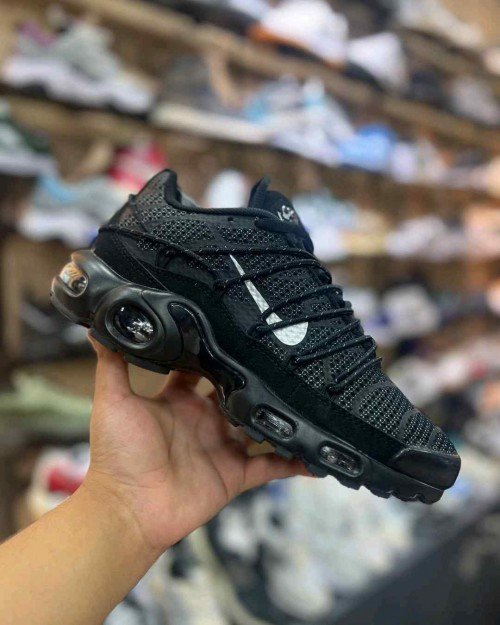 nike AirMax Tn Plus Toggle Black TOP BATCH UA - Image 4